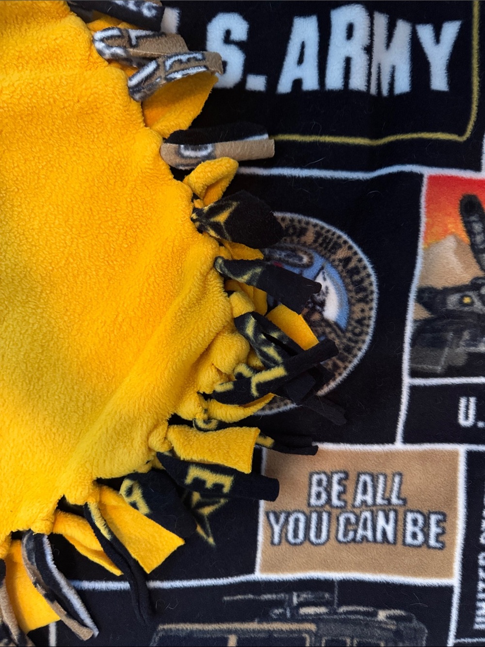 Handmade US ARMY blanket - Picture 2 of 3